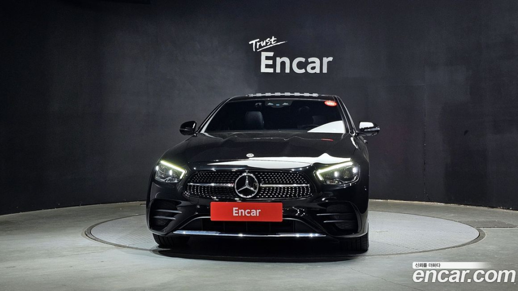 Mercedes-Benz E-Class E220d 4MATIC AMG Line, 2022