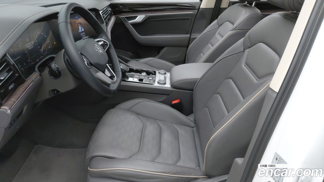 Volkswagen Touareg 3.0 TDI Prestige, 2023