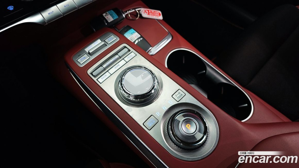 Genesis GV70 2.5T Gasoline 2WD, 2021