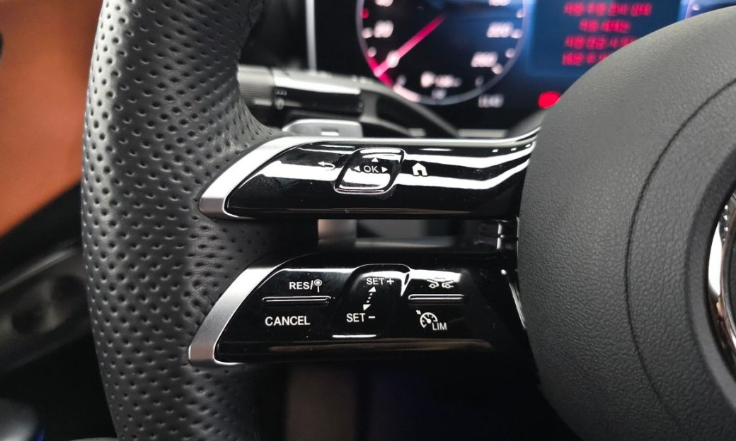 Mercedes-Benz GLC-Class GLC300 4MATIC Coupe, 2025