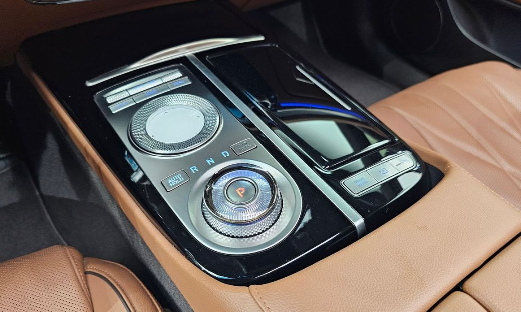 Genesis G80 Gasoline 2.5 Turbo AWD, 2022