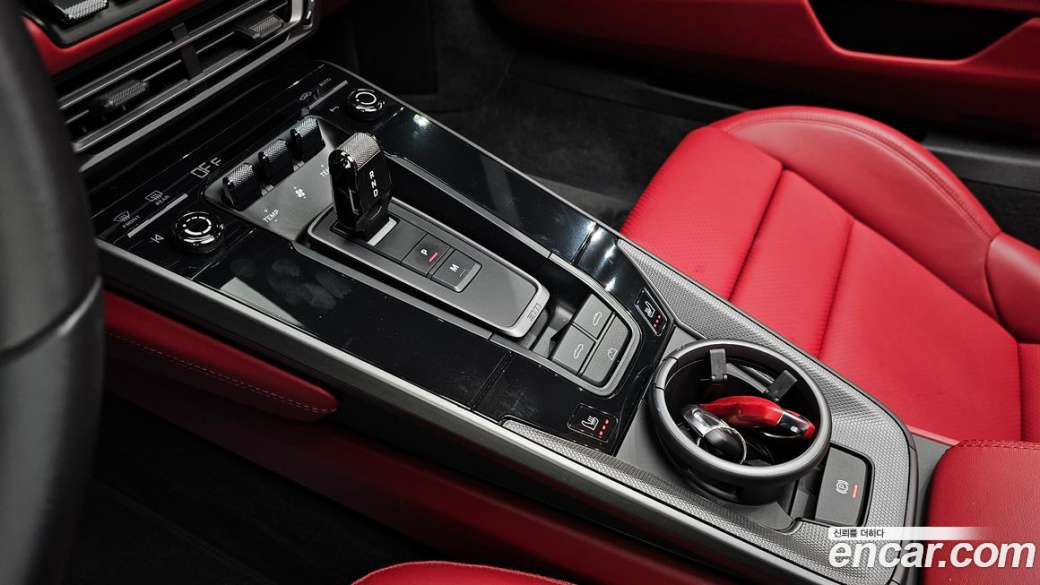 Porsche 911 Carrera S Cabriolet, 2022