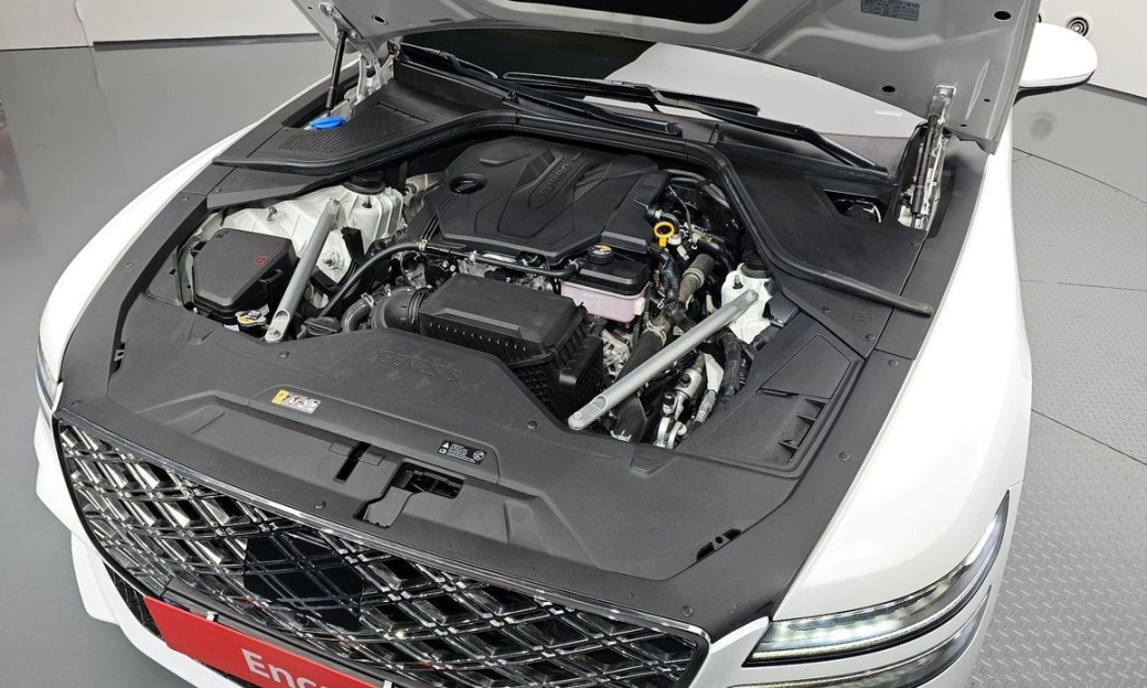 Genesis G80 Gasoline 2.5 Turbo AWD, 2025