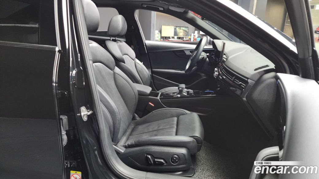 Audi A4 40 TDI Quattro Premium, 2022