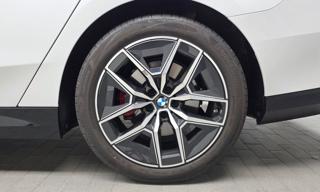 BMW 5-Series 520i Special Edition, 2026
