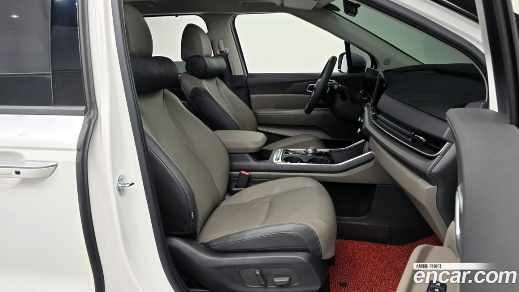 Kia Carnival 7-Seater Noblesse, 2025