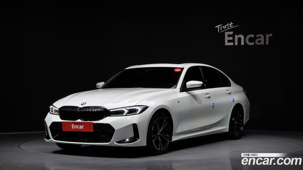 BMW 3-Series 320i M Sport, 2024