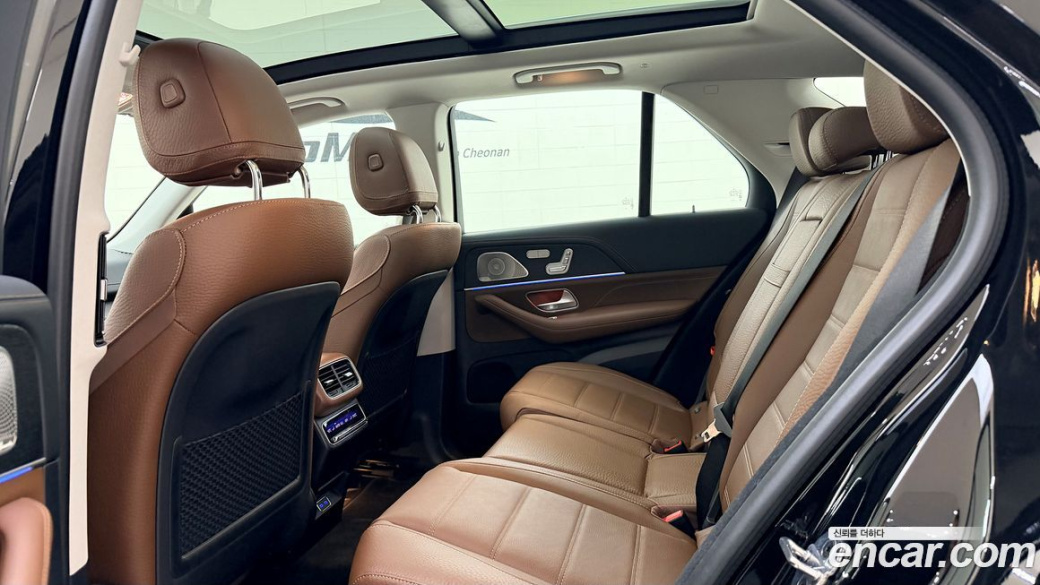 Mercedes-Benz GLE-Class GLE450 4MATIC, 2025