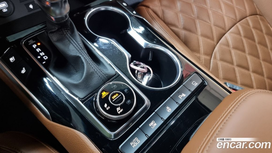 Kia Mohave Diesel 3.0 4WD 7-Seater, 2022