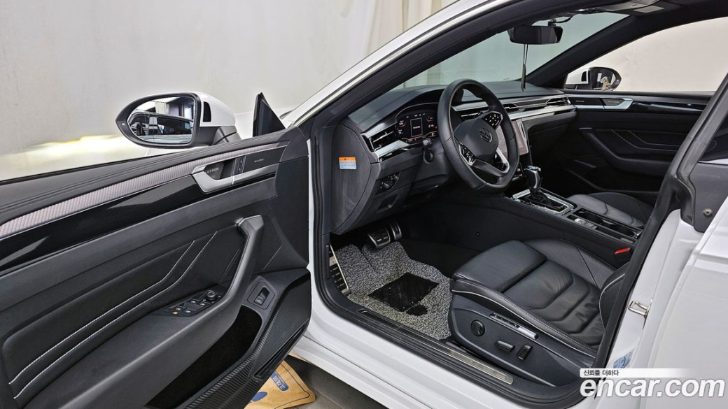 Volkswagen Arteon 2.0 TDI R-LIINE 4Motion, 2022