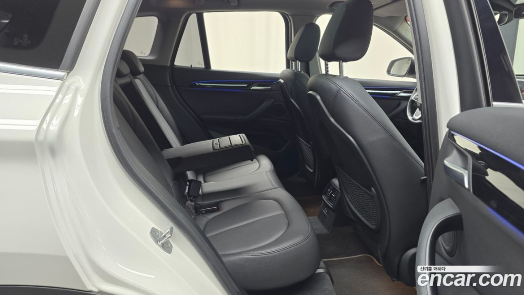 BMW X1 xDrive 20i xLine, 2022