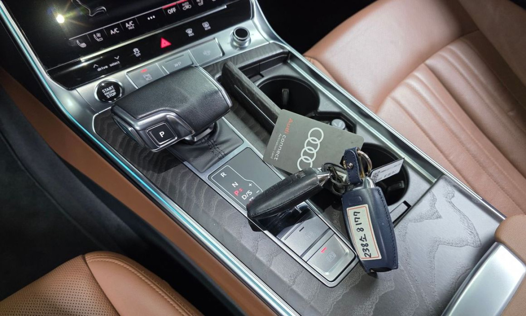 Audi A6 45 TFSI Quattro Premium, 2023