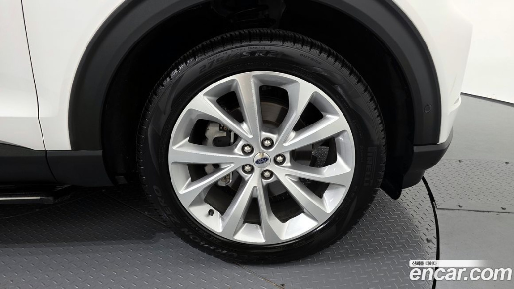 Ford Explorer 3.0 Platinum 4WD, 2022