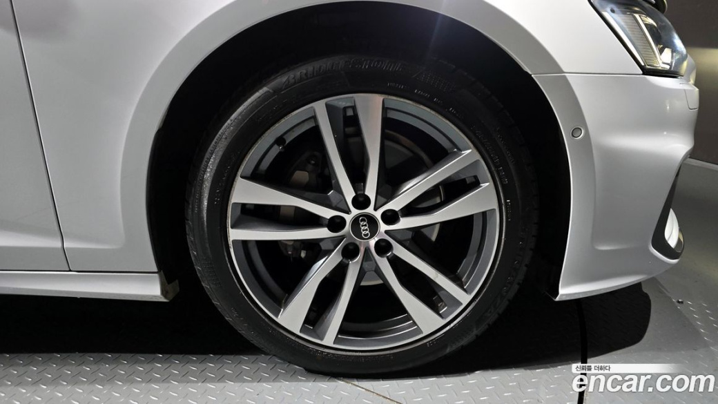 Audi A6 45 TFSI Premium, 2022
