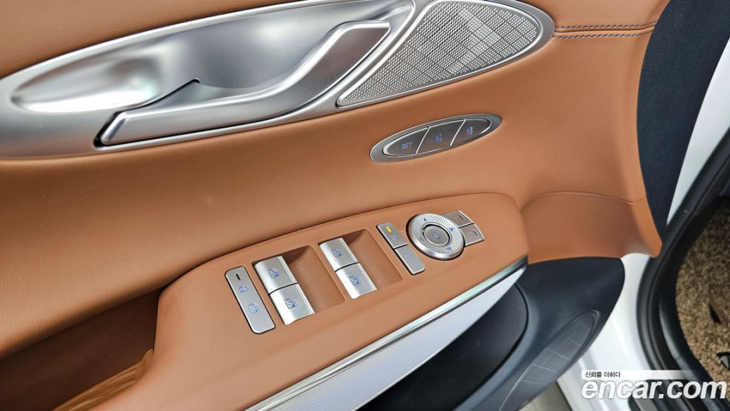 Genesis GV70 2.5T Gasoline 2WD, 2025