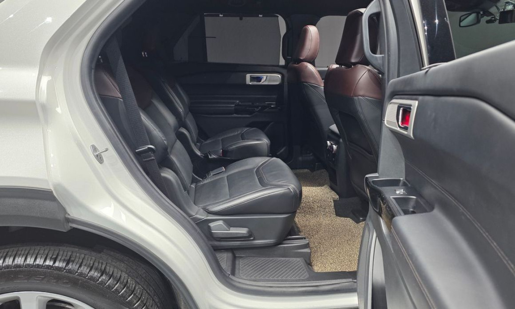 Ford Explorer 3.0 Platinum 4WD, 2021