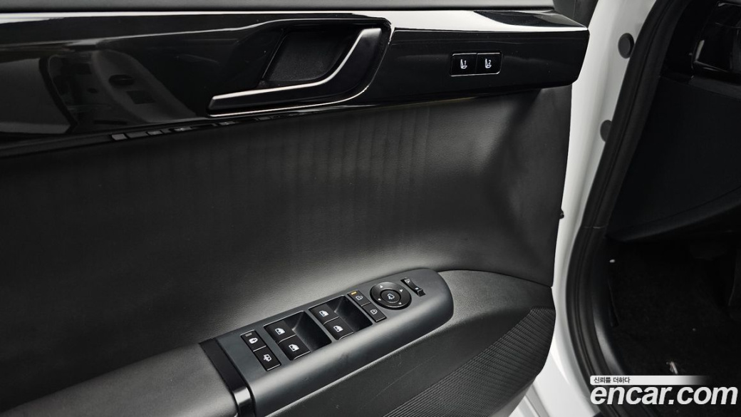 Hyundai Grandeur 2,5 Gasoline 2WD, 2023