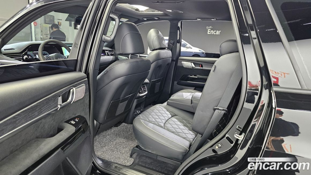Kia Mohave Diesel 3.0 4WD 5-Seater, 2023