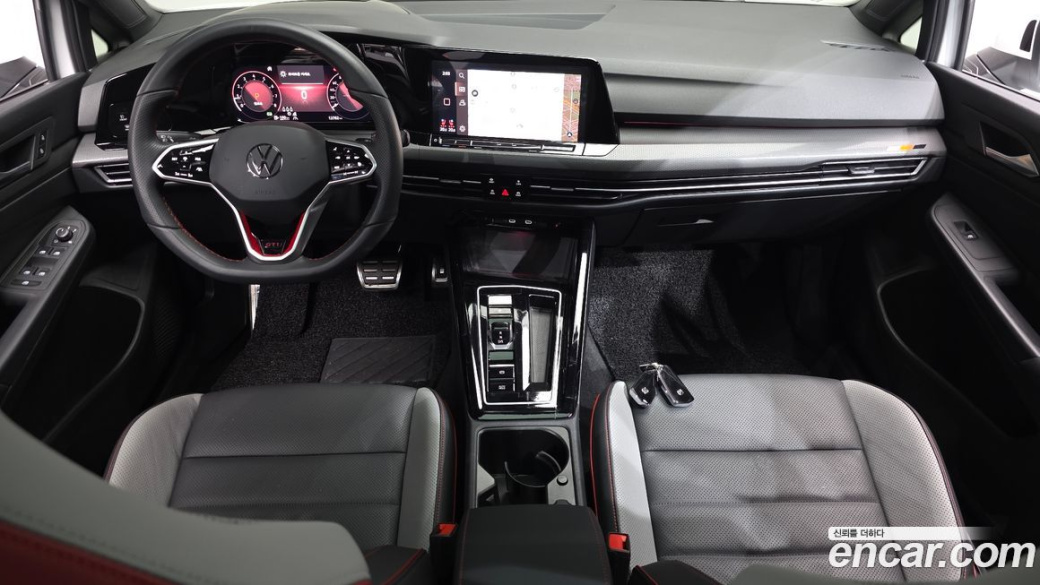 Volkswagen Golf 2.0 GTI, 2024