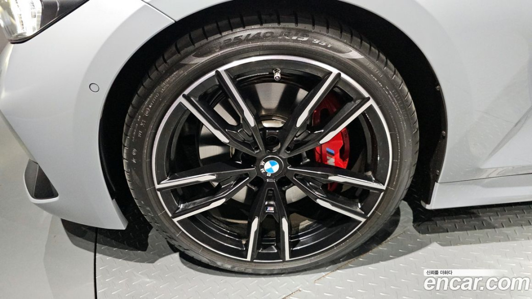 BMW 3-Series M340i Pro, 2025