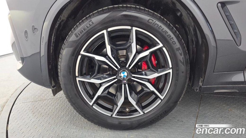BMW X4 xDrive20i M Sports Pro, 2022