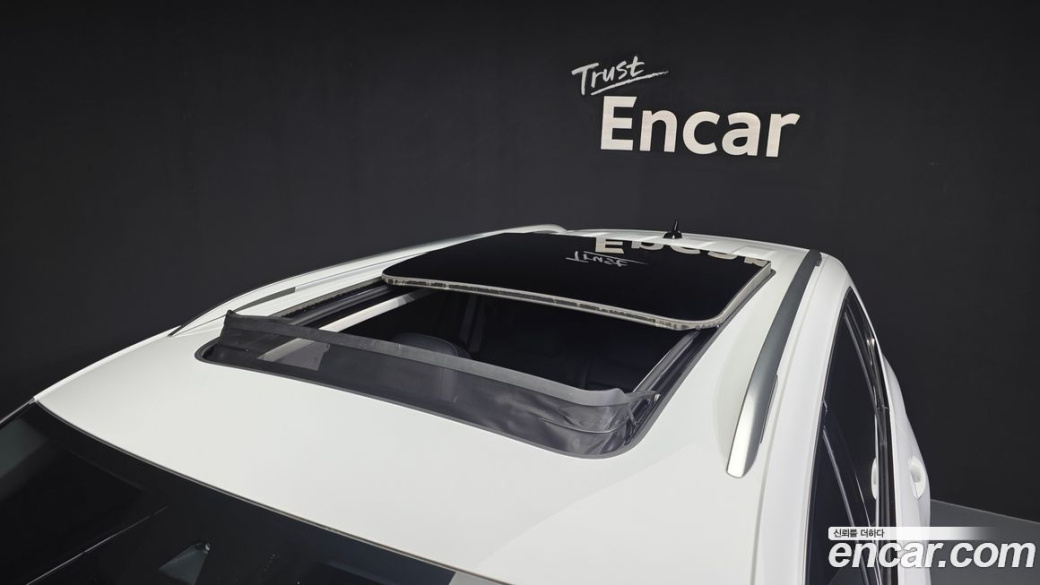 Volkswagen Tiguan 2.0 TSI Prestige, 2023