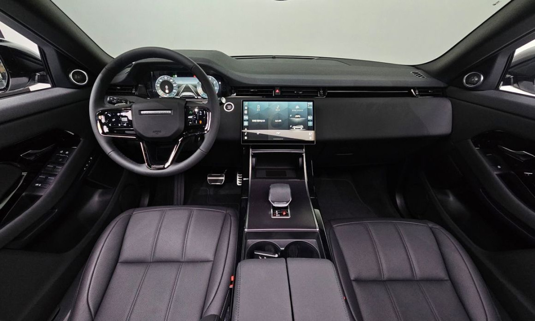 Land Rover Range Rover Evoque P250 Dynamic SE, 2026