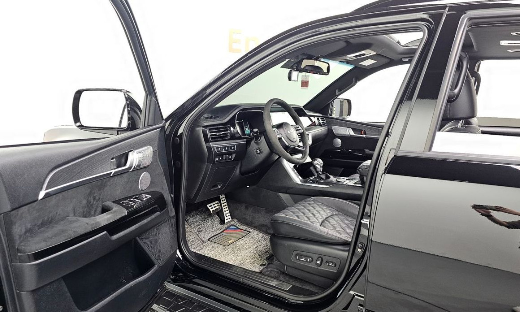 Kia Mohave Diesel 3.0 4WD 6-Seater, 2024