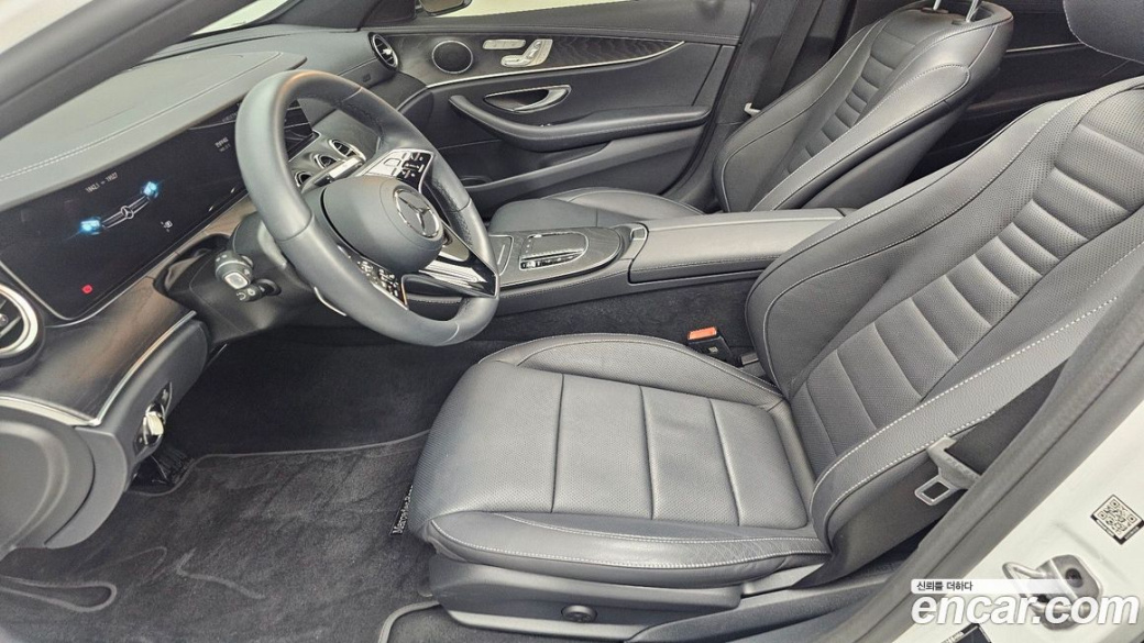 Mercedes-Benz E-Class E250 AMG Line, 2023