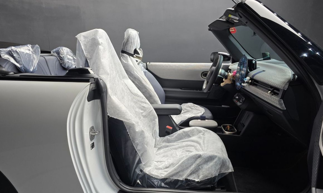 Mini Cooper Convertible Favoured, 2026
