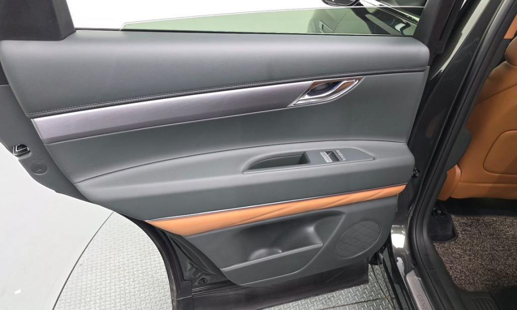 Genesis GV80 2.5T Gasoline 2WD, 2026