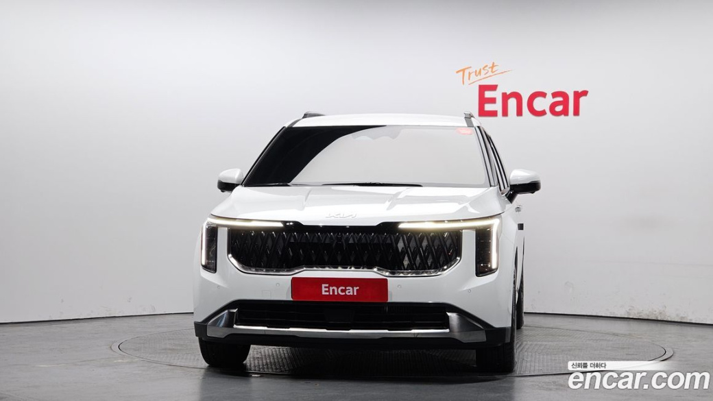 Kia Carnival 9-Seater Signature, 2025