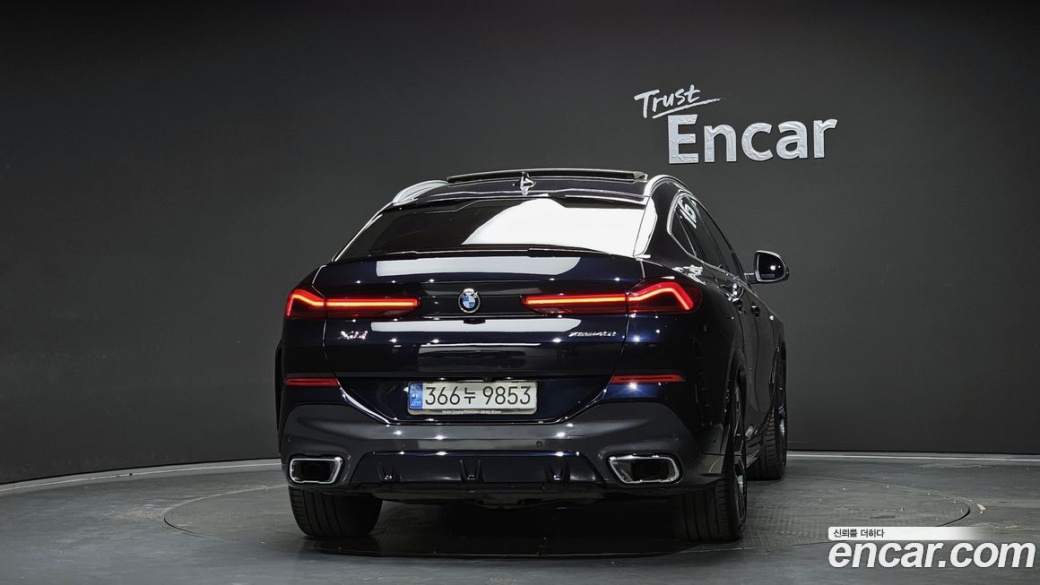 BMW X6 xDrive40i M Sport, 2023