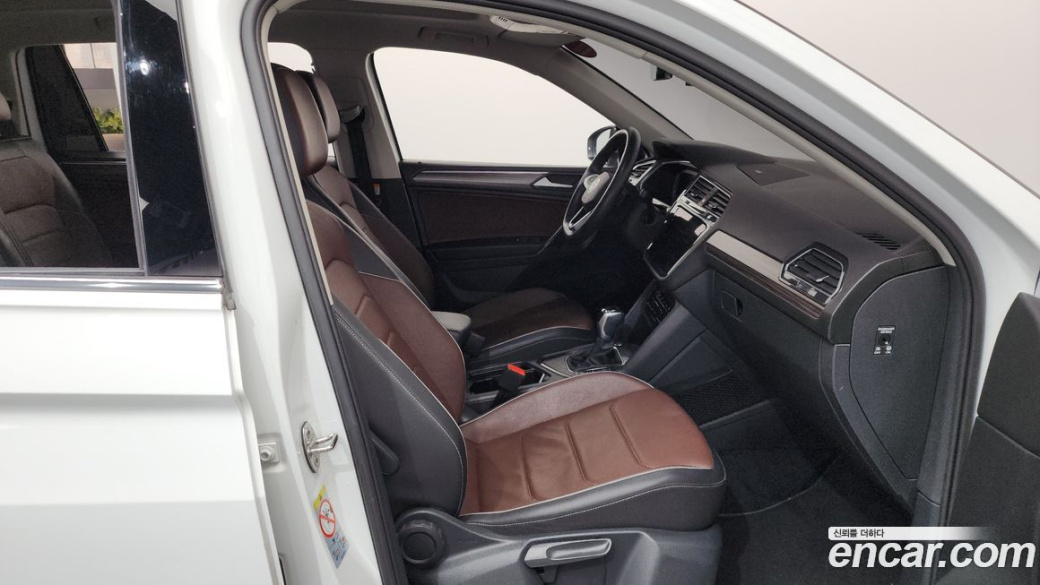 Volkswagen Tiguan 2.0 TSI Prestige, 2022