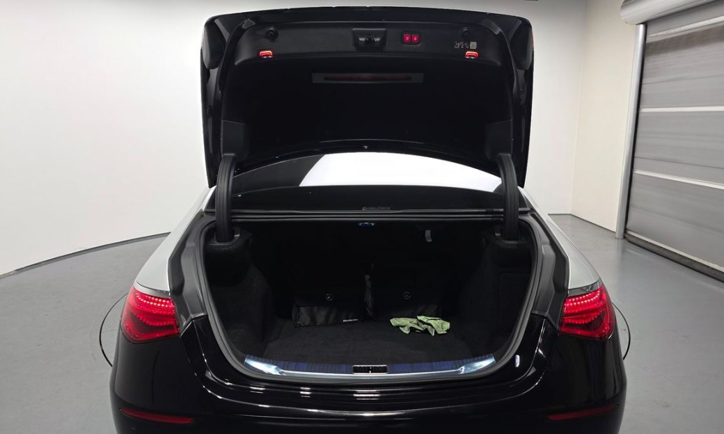 Mercedes-Benz S-Class Maybach S580 4MATIC, 2022