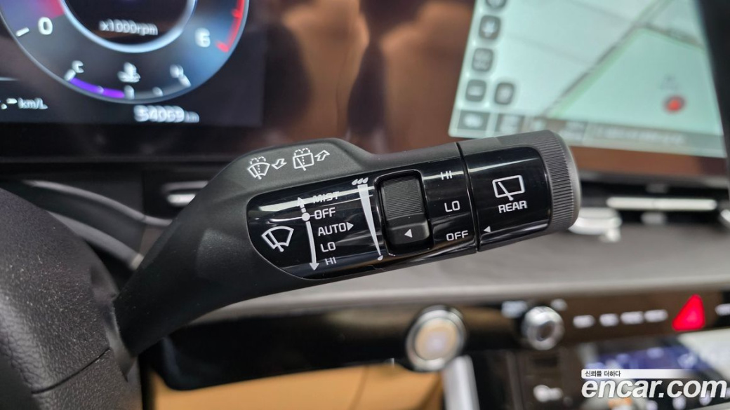 Kia Carnival 9-Seater Signature, 2023