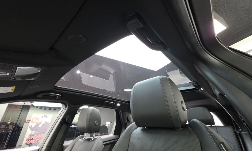 Land Rover Discovery Sport P250 Dynamic SE, 2025