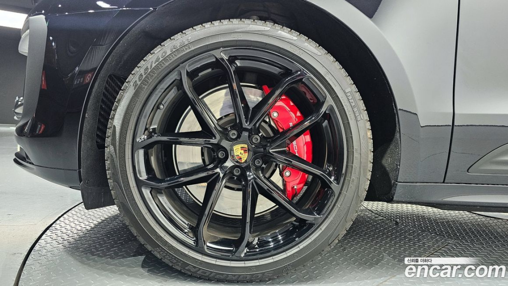 Porsche Macan 2.9 GTS, 2022