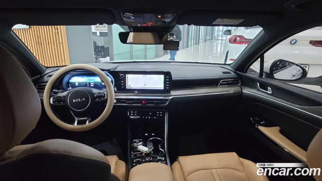 Kia K5 2.0, 2022