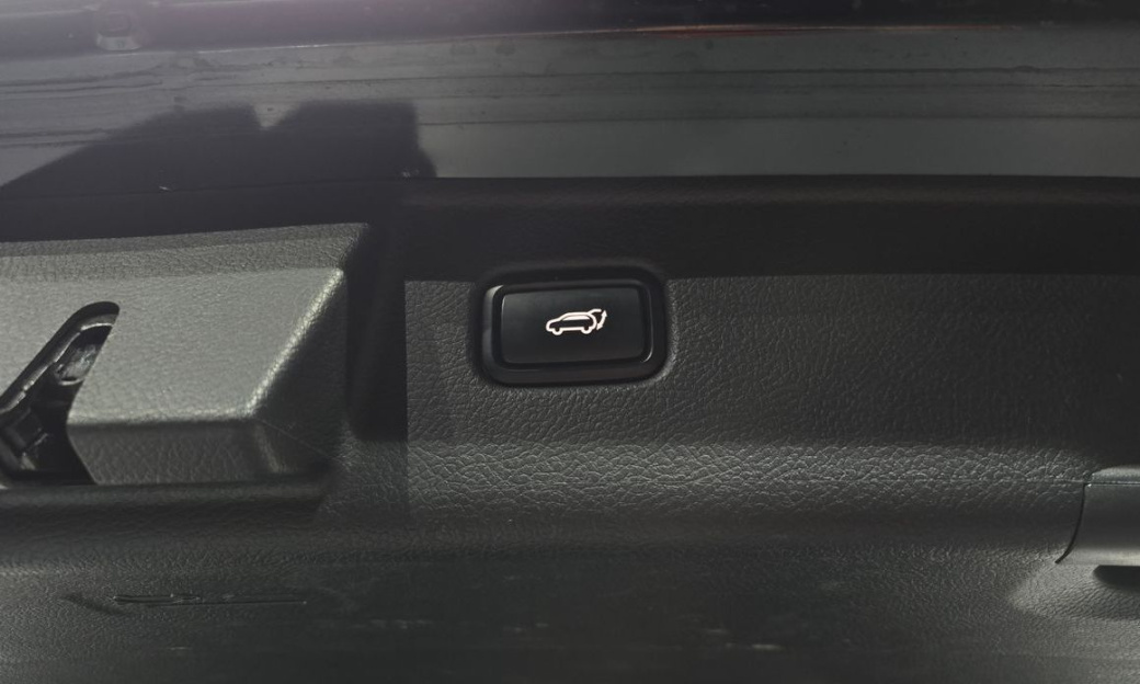 Kia Mohave Diesel 3.0 4WD 6-Seater, 2022