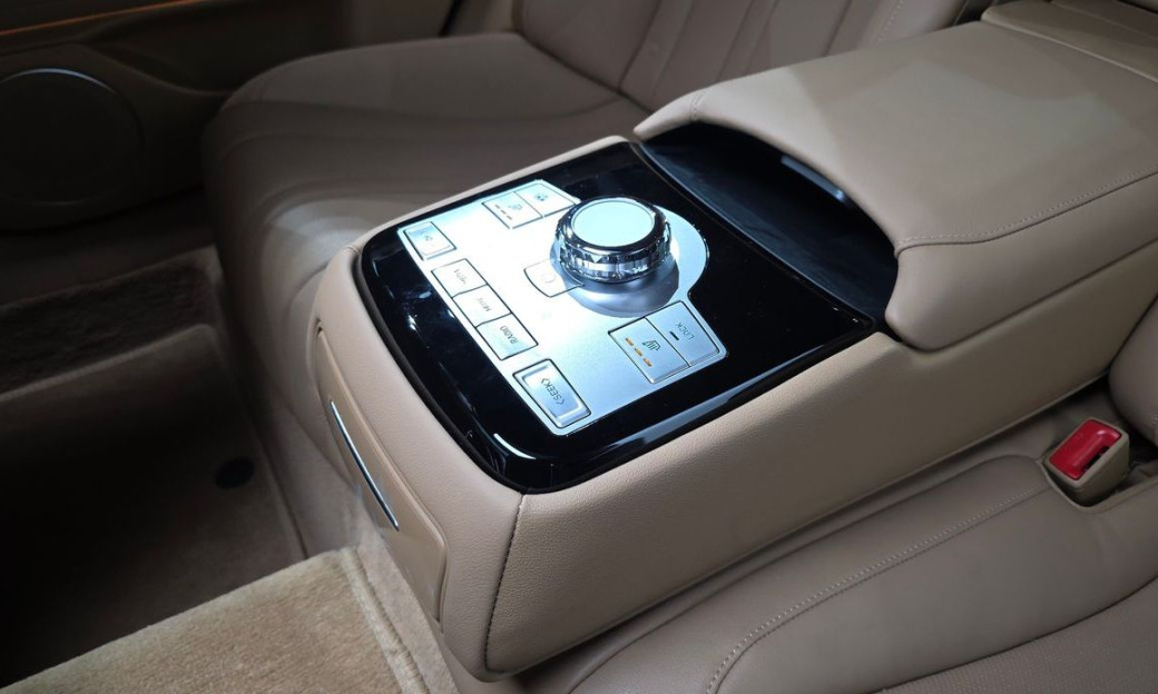 Genesis G80 Gasoline 2.5 Turbo AWD, 2025