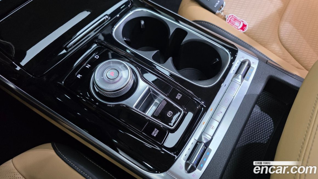 Kia Carnival 7-Seater Signature, 2022