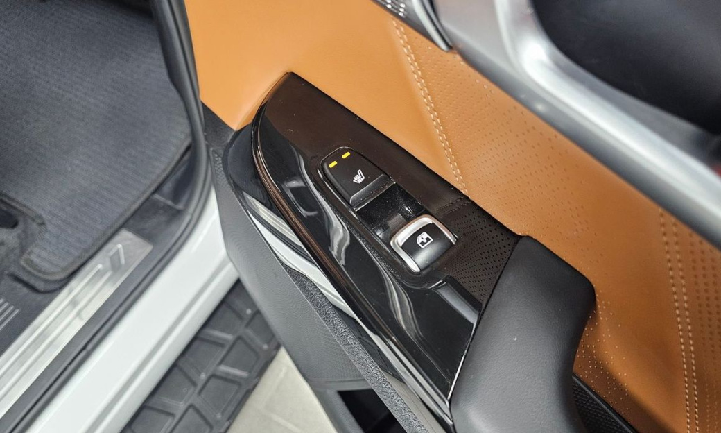 Kia Mohave Diesel 3.0 4WD 7-Seater, 2022