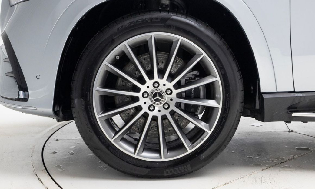 Mercedes-Benz GLE-Class GLE450 4MATIC, 2025