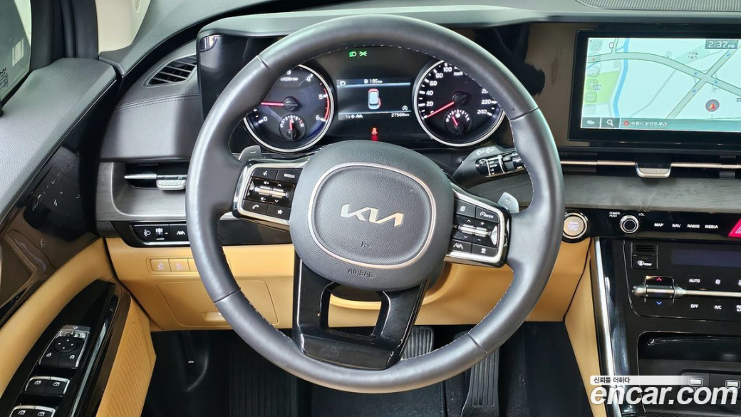 Kia Carnival 9-Seater Noblesse, 2023