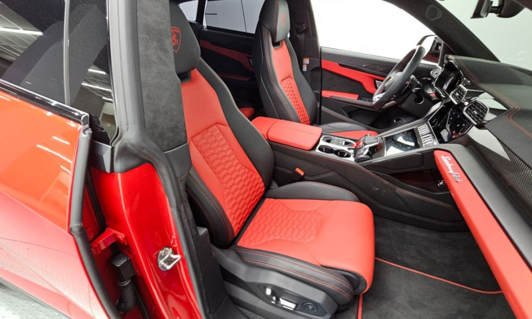 Lamborghini Urus 4.0 V8, 2022