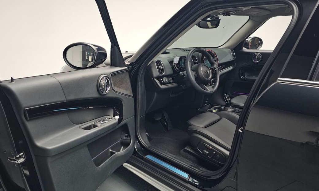 Mini Countryman Classic, 2024