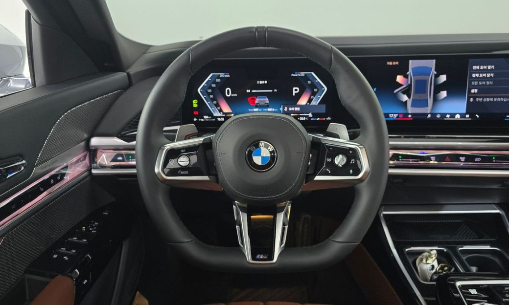 BMW 7-Series 740d xDrive M Sport, 2025