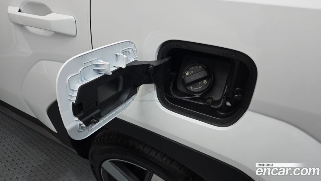 Hyundai Santafe Gasoline 2.5T 2WD, 2025