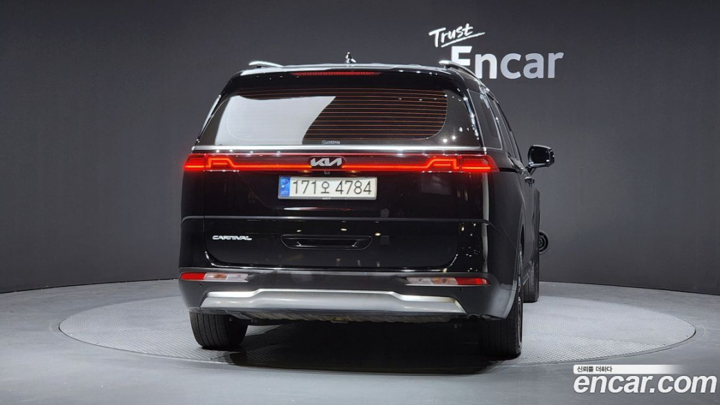 Kia Carnival 9-Seater Noblesse, 2022